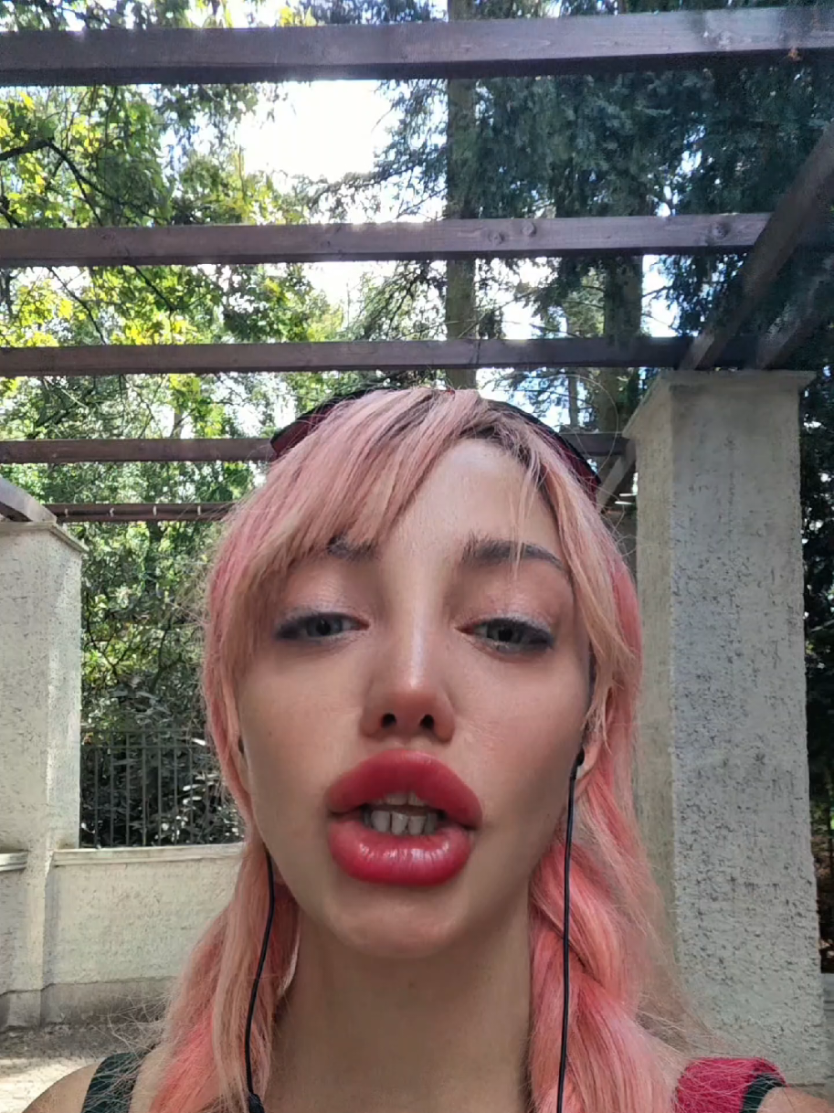 @Lilu ✨Lightning✨