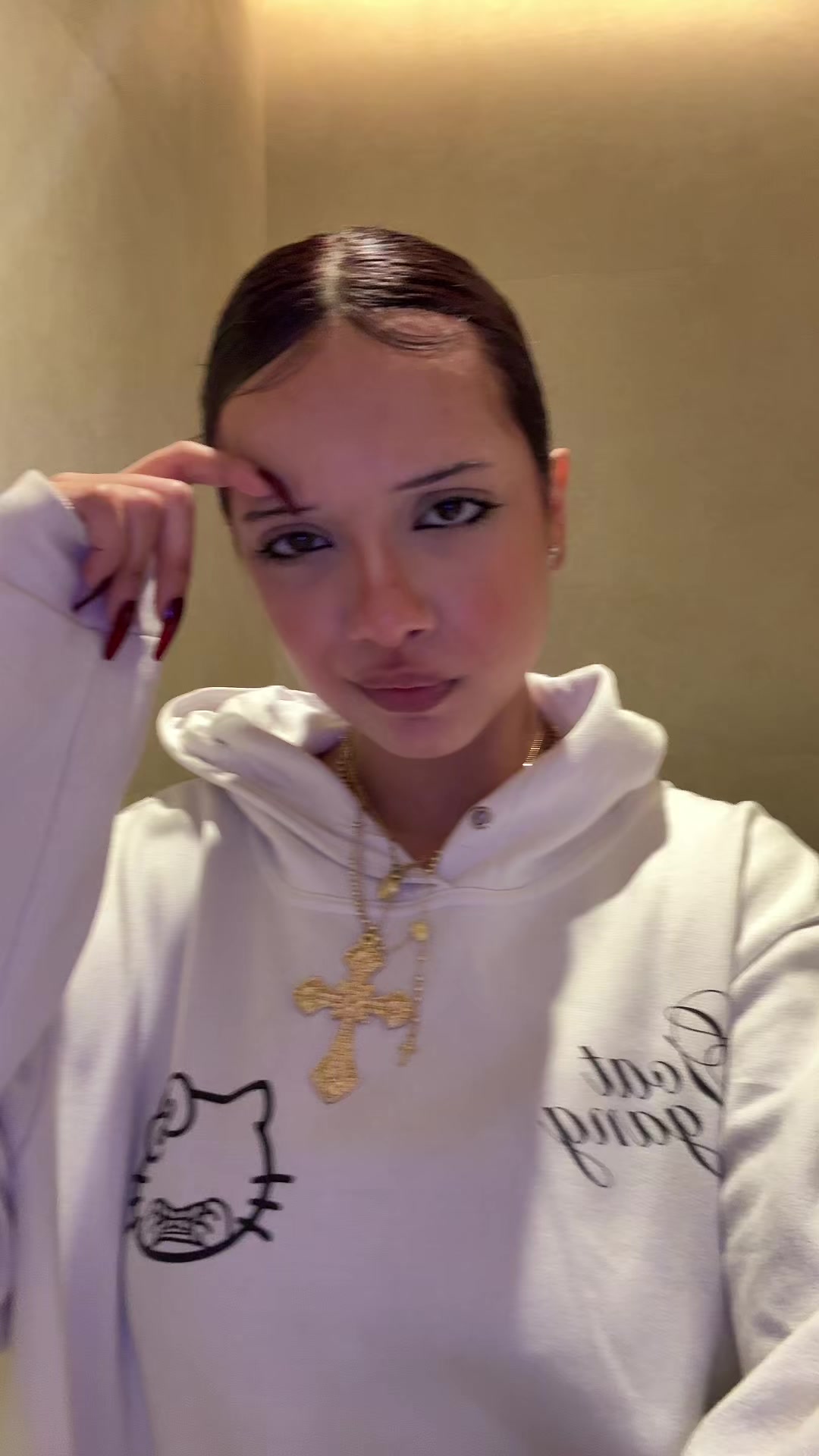 @🧛🏼♀️🦇