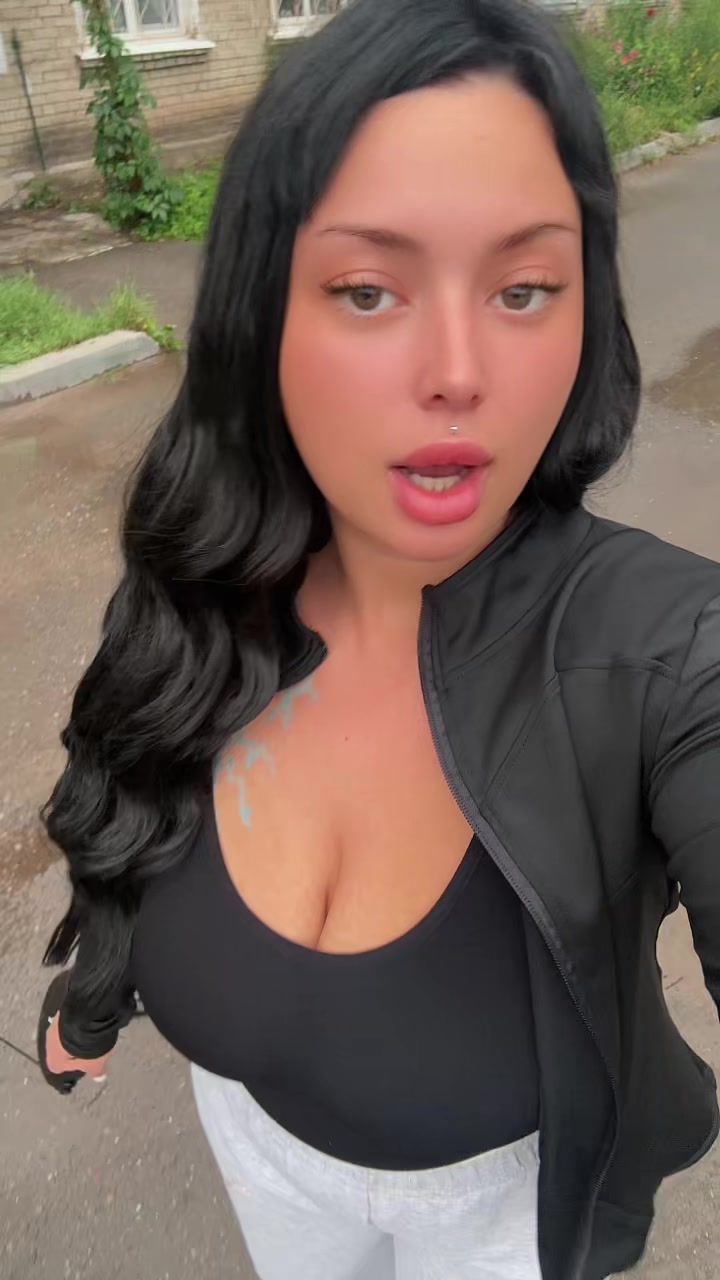 @Big_mamochka26
