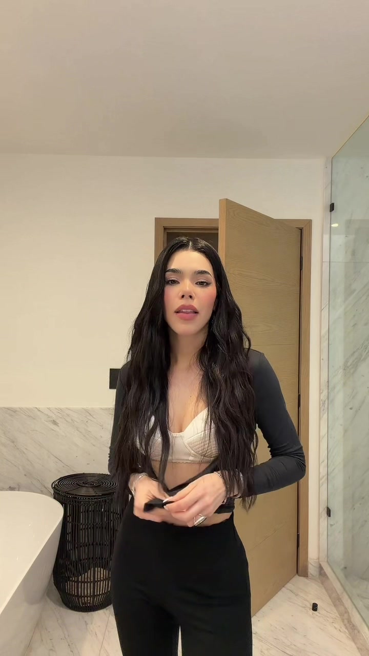 @KeniaOs