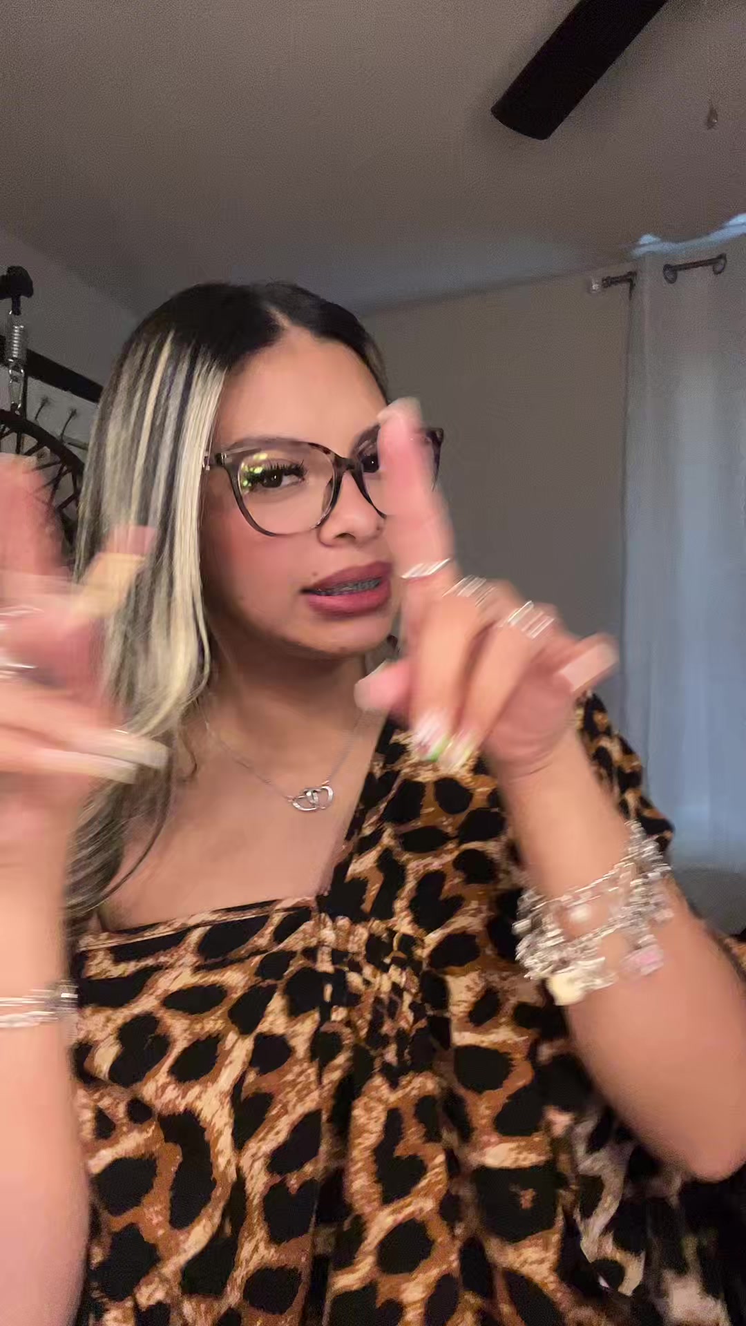 @Annabell 𝜗𝜚