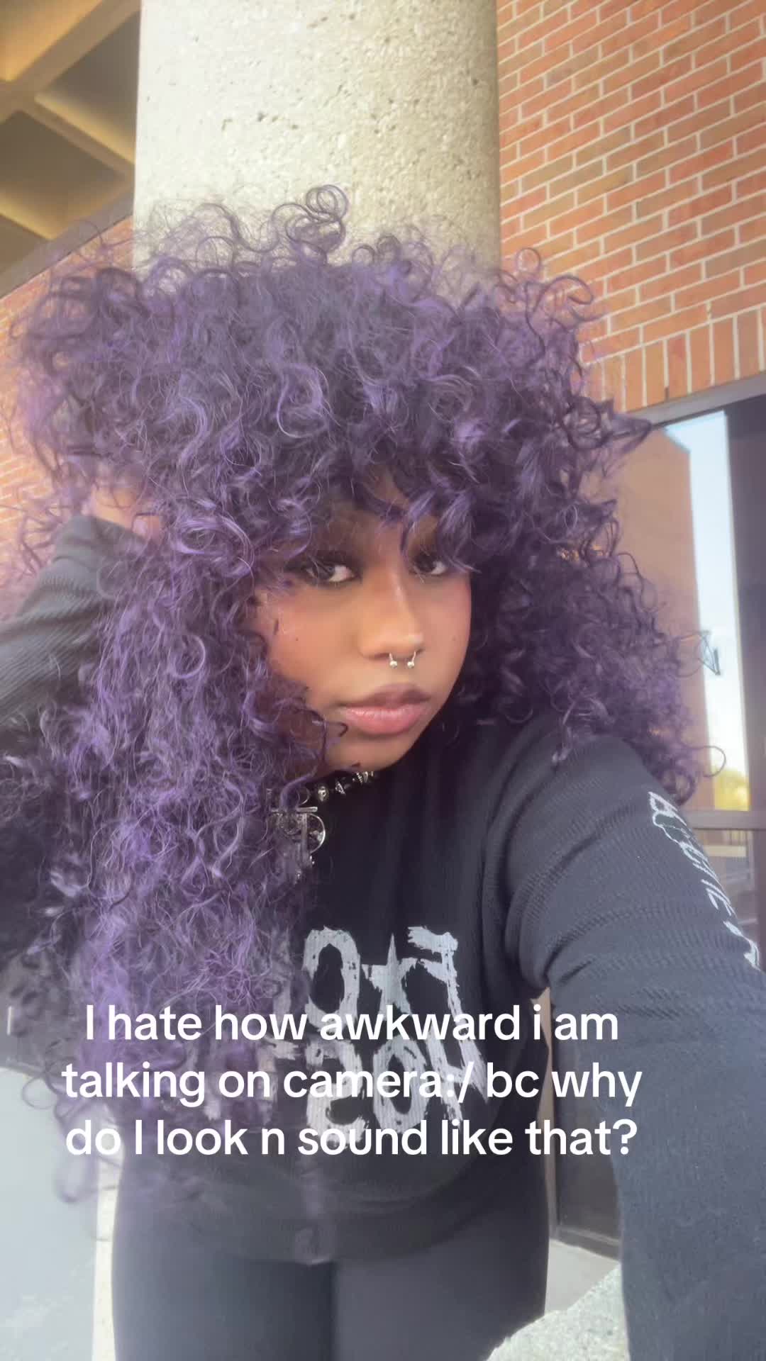 @<333