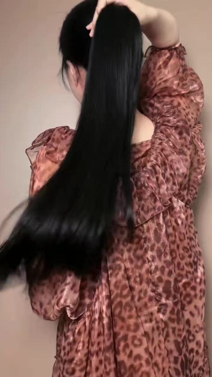 @Nadhia Mn.