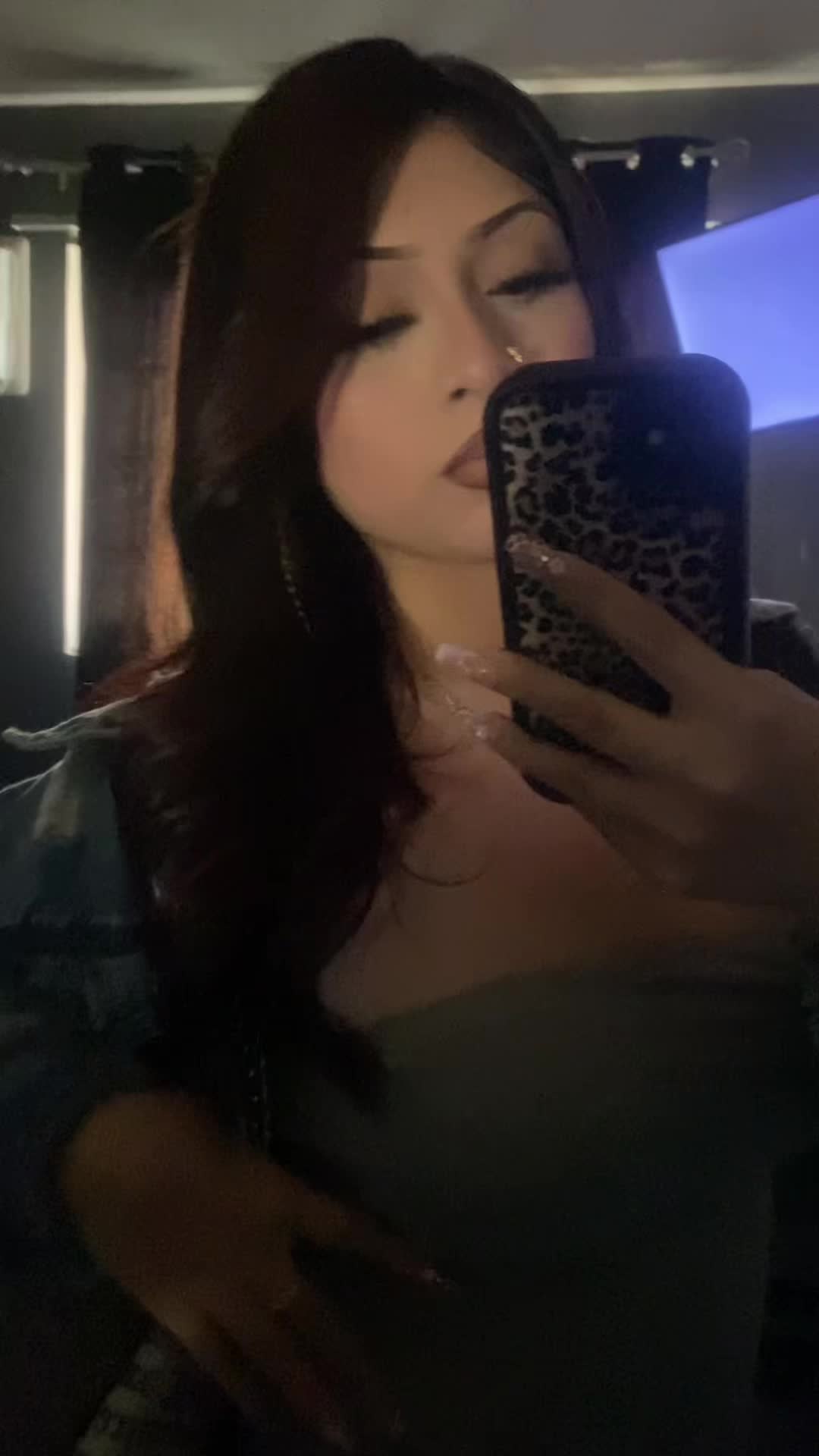 @𝒴𝒶𝓂𝒾