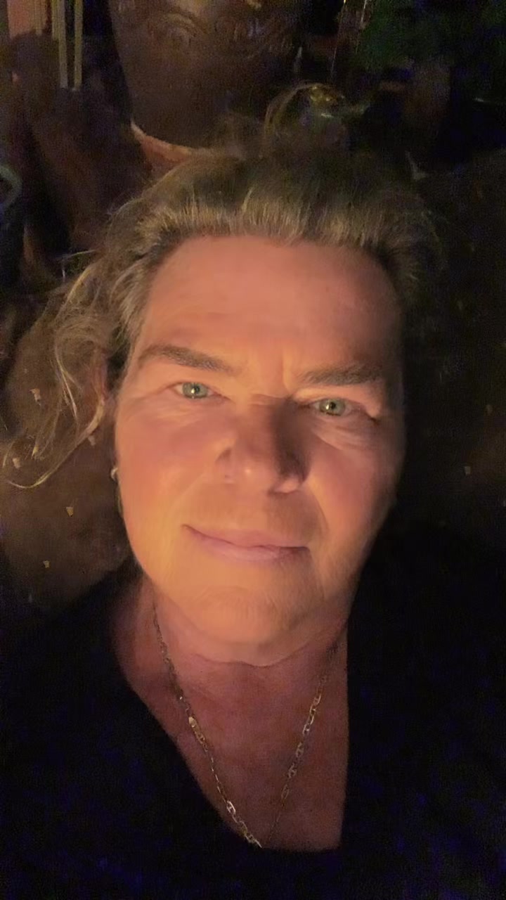 @Midnightblue💋♥️ 🇨🇦🥀 Gen X