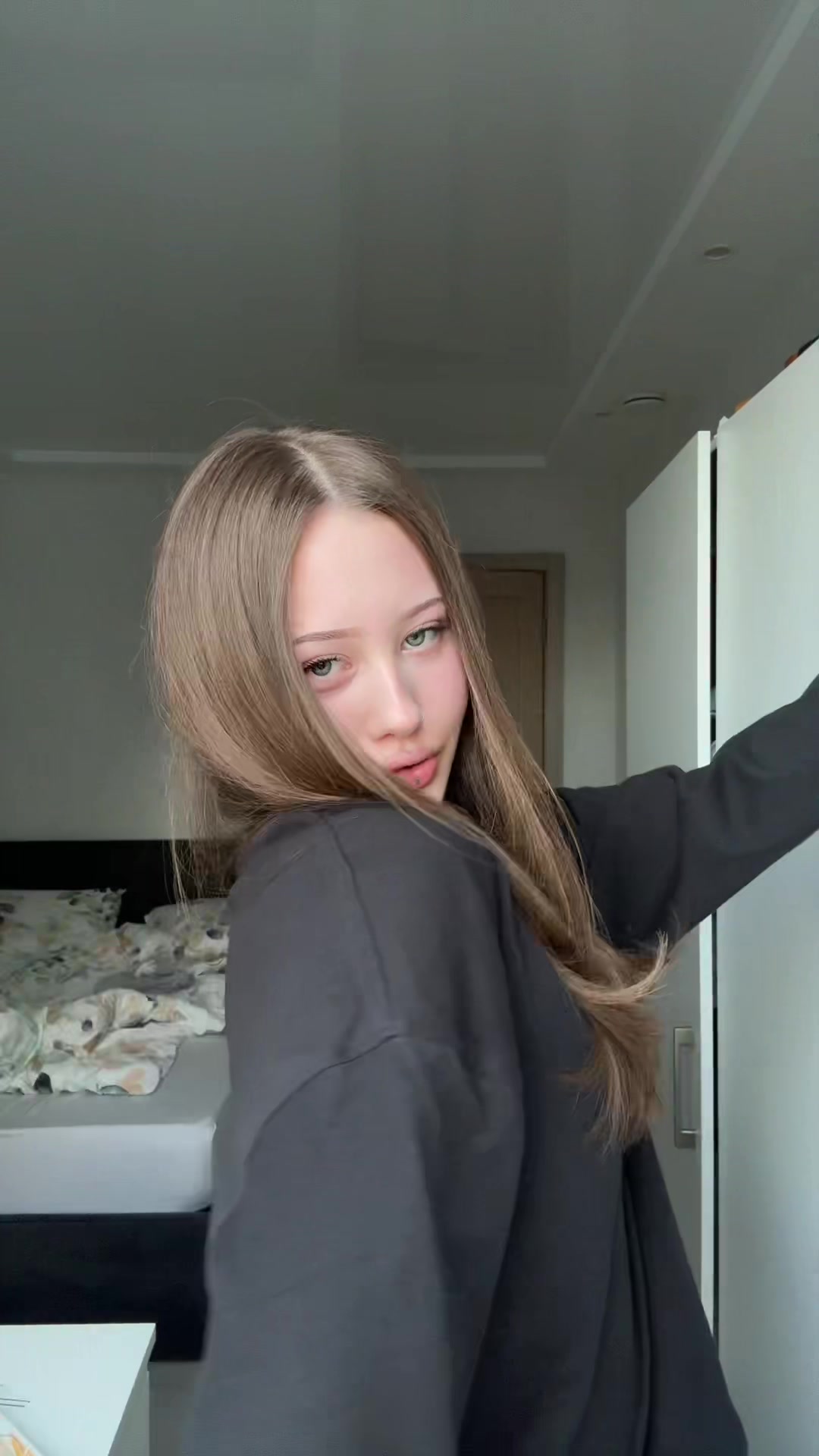 @Ааня