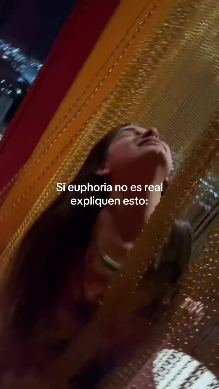 @zellalunaa