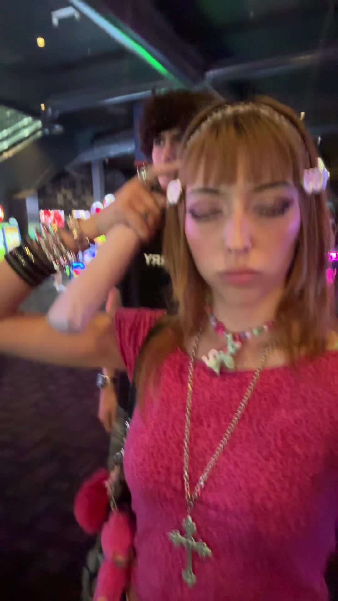 @arianaschilling