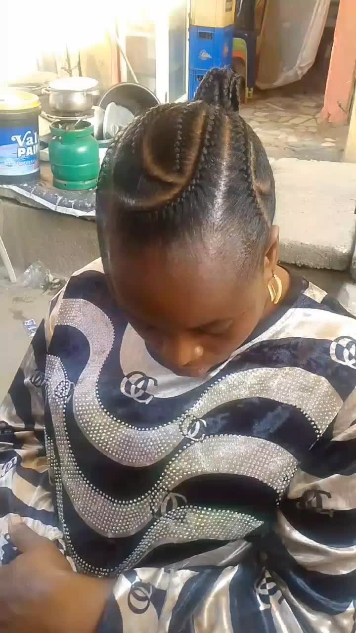 @Yettysalon
