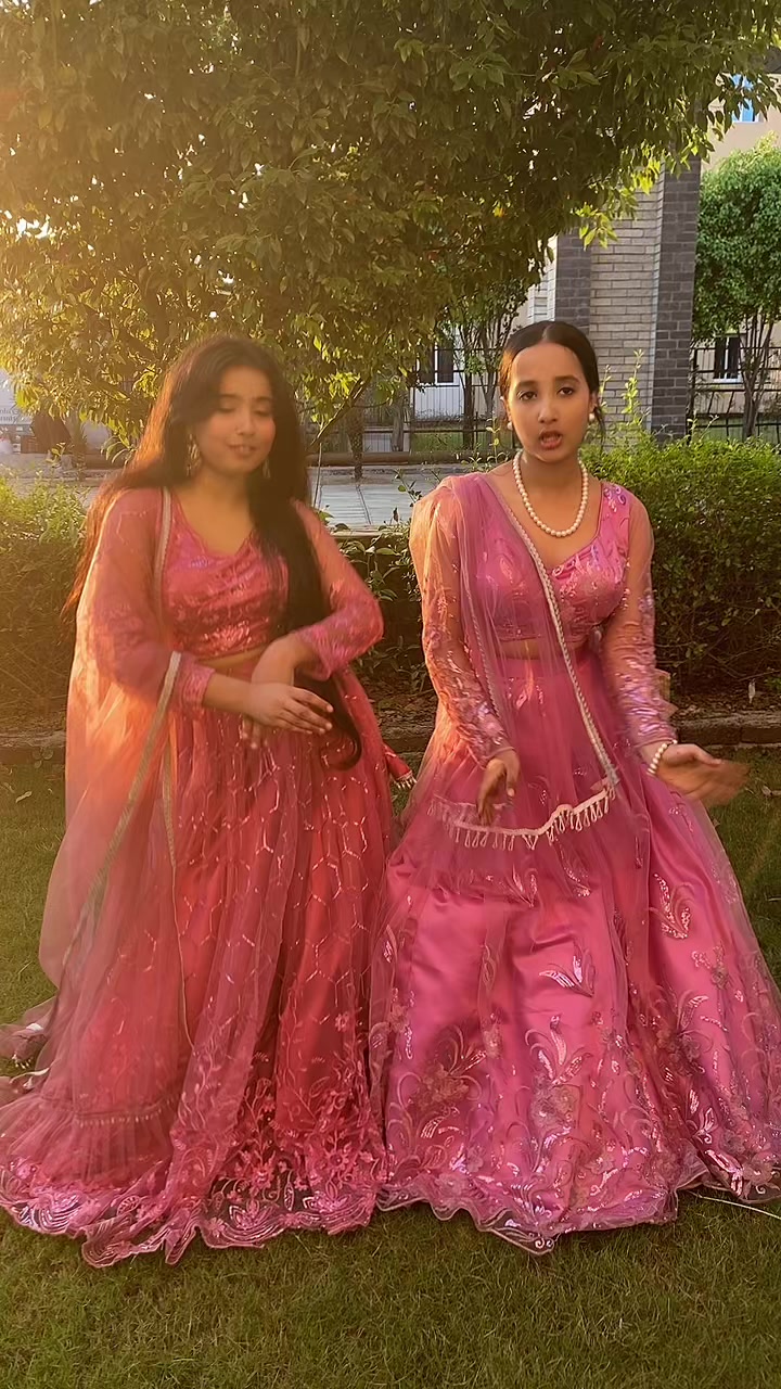 @Mina Jha