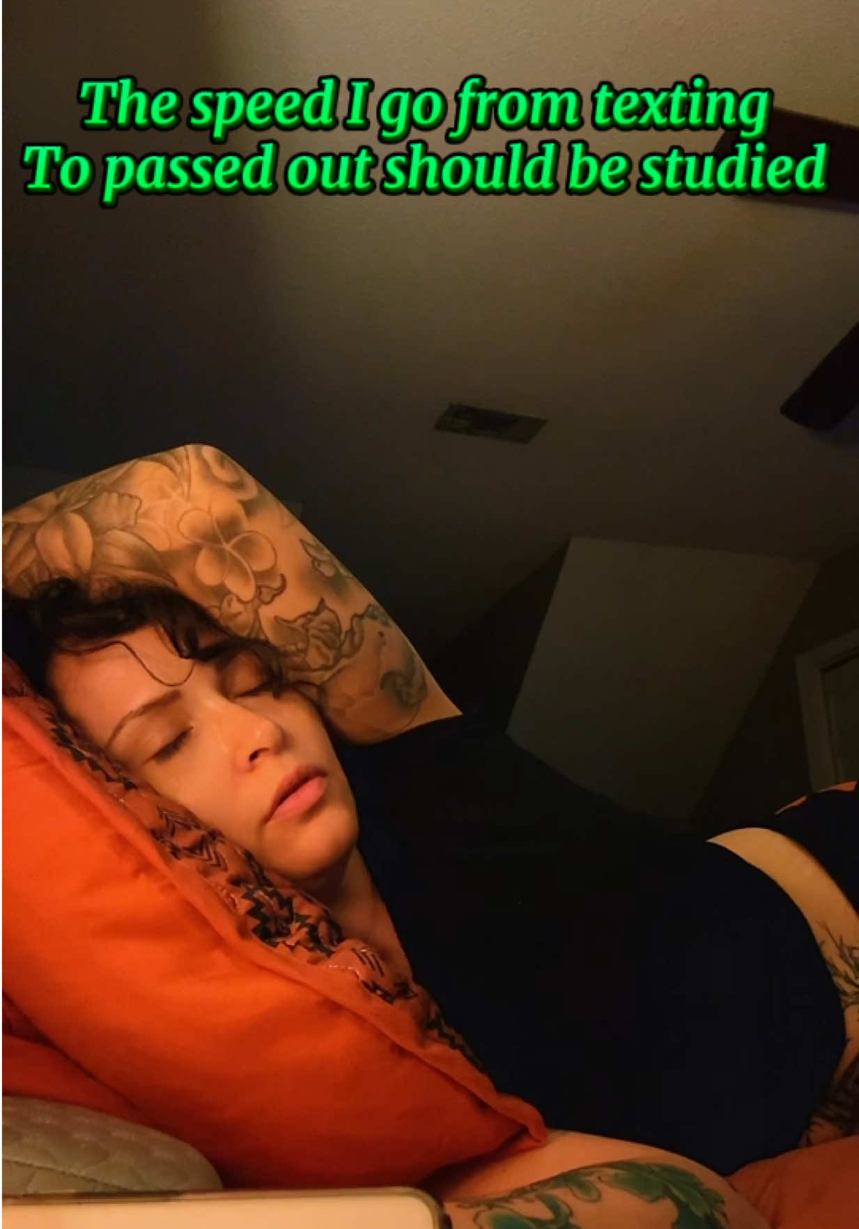 @ink&rsquo;d_office_chick