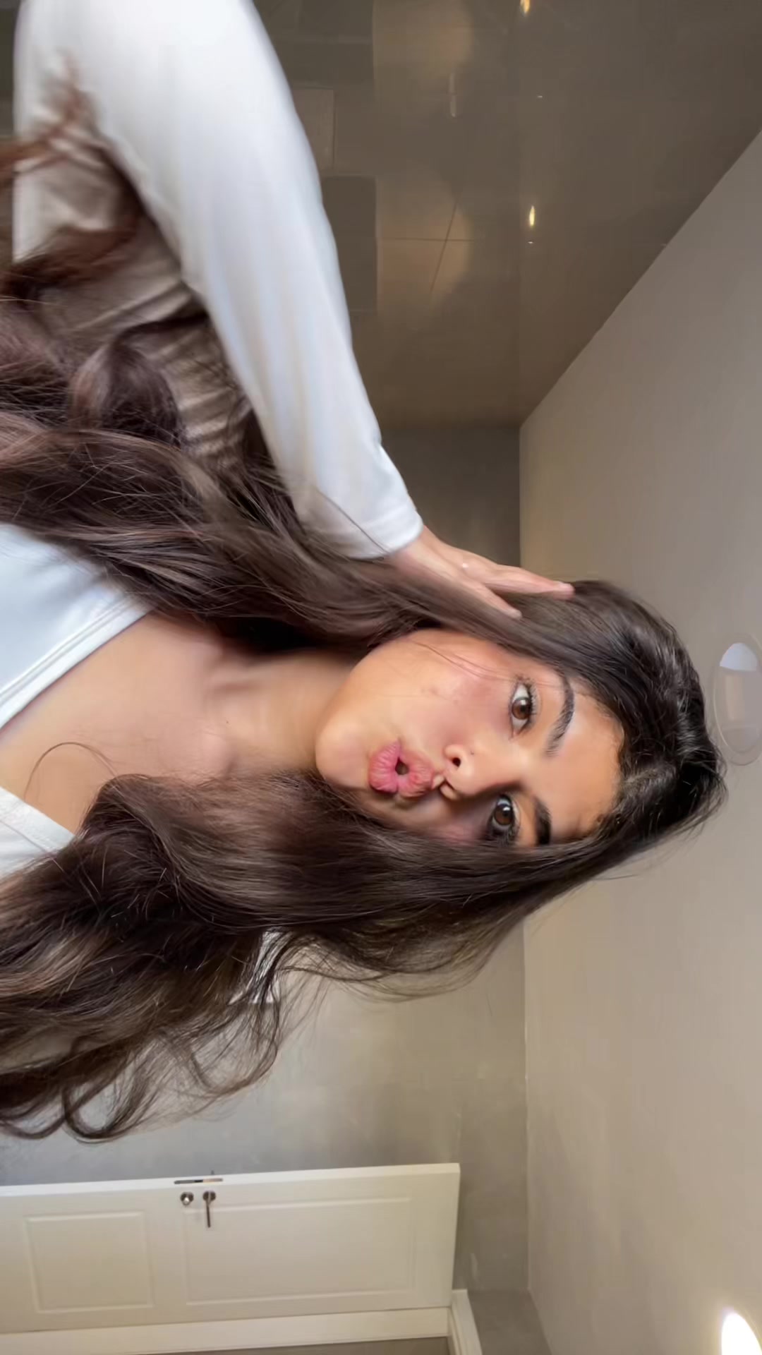 @𝓵𝓲𝓷𝓸𝔂 𝓿𝓪𝓵𝓭
