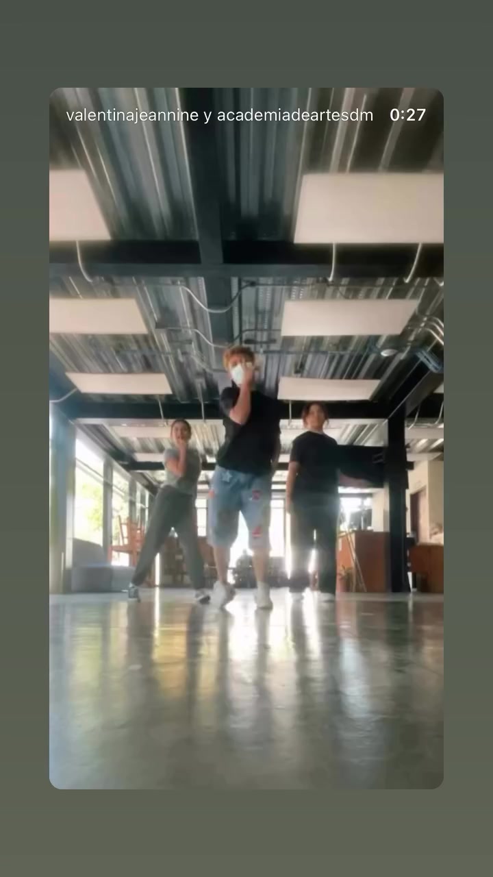 @academiadeartesdm