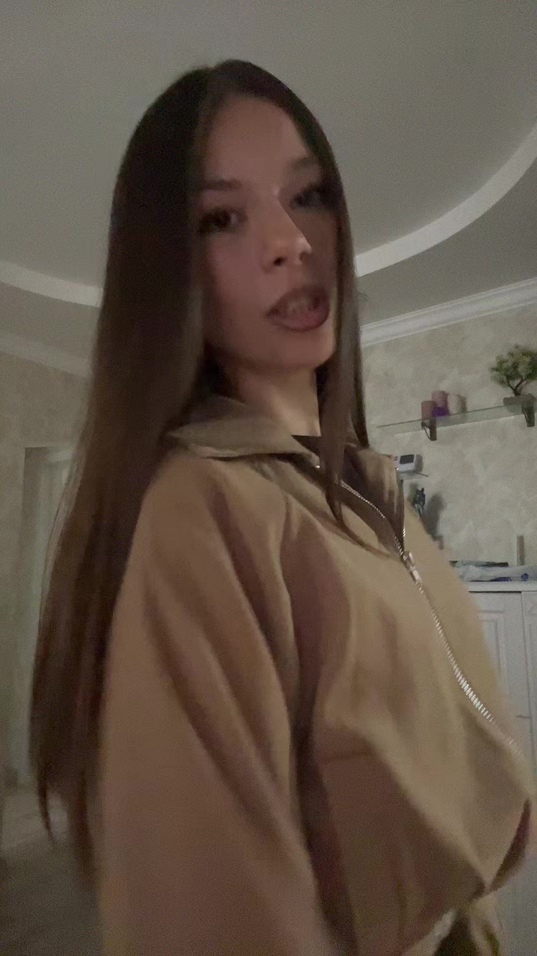 @vikaqws