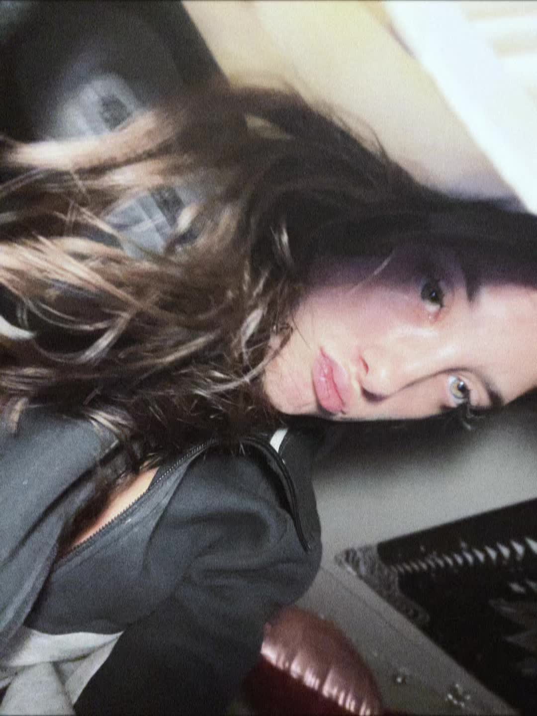 @olivia