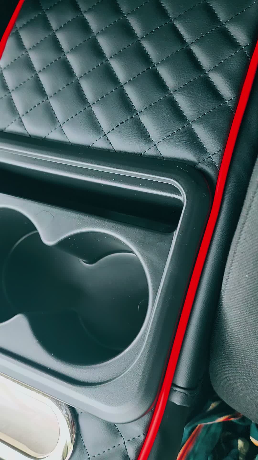 @mama Sophia