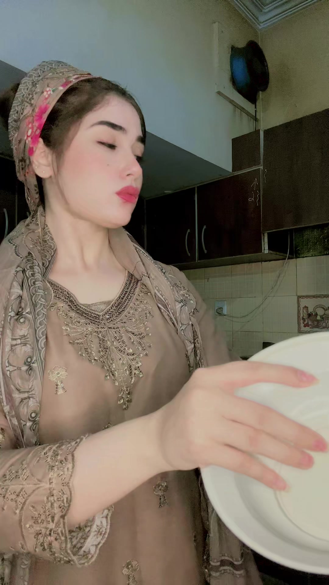 @❤H͜͡ạỵạ乛٭Kḩạṋ Ọffiḉạḽ٭👑 💫