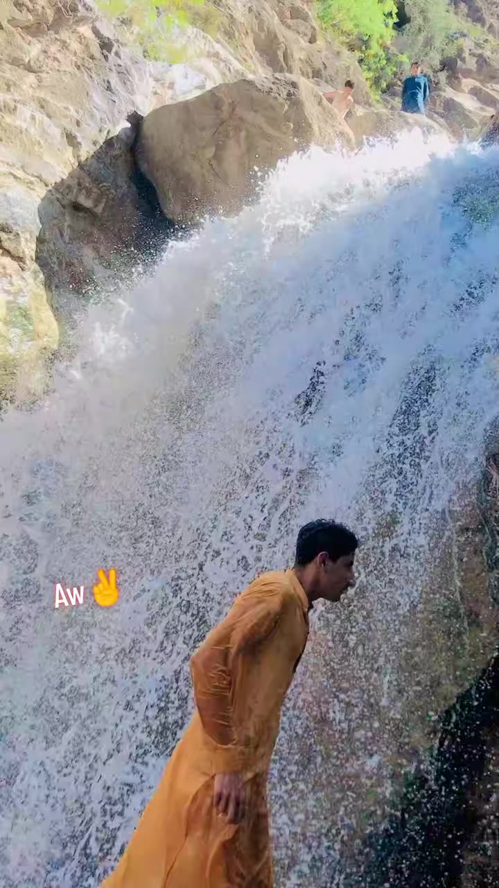 @UmairAfridi821🤬