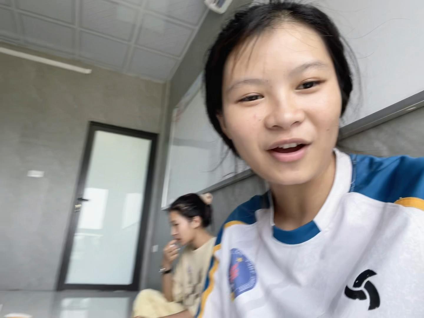 @Hằng🍤