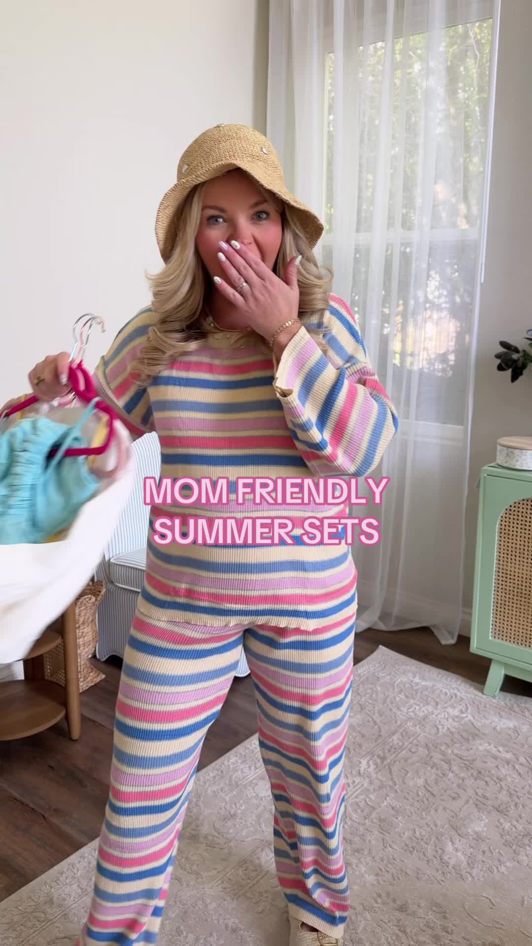 @Olivia May | Mom Style & Hacks