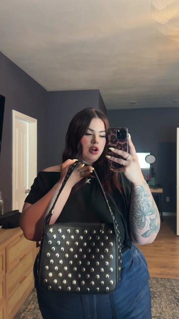 @Jessica Lynn🍒