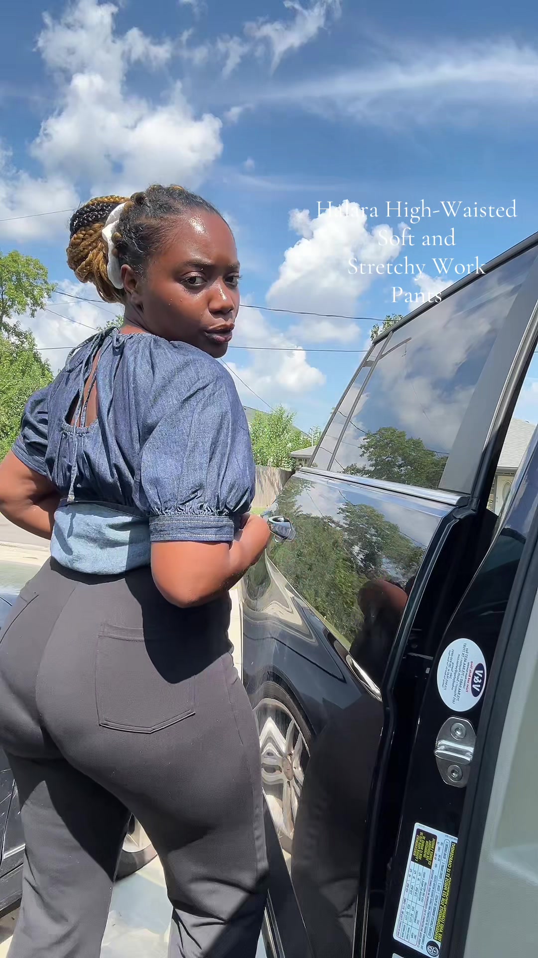 @EVERYTHINGISLUCY