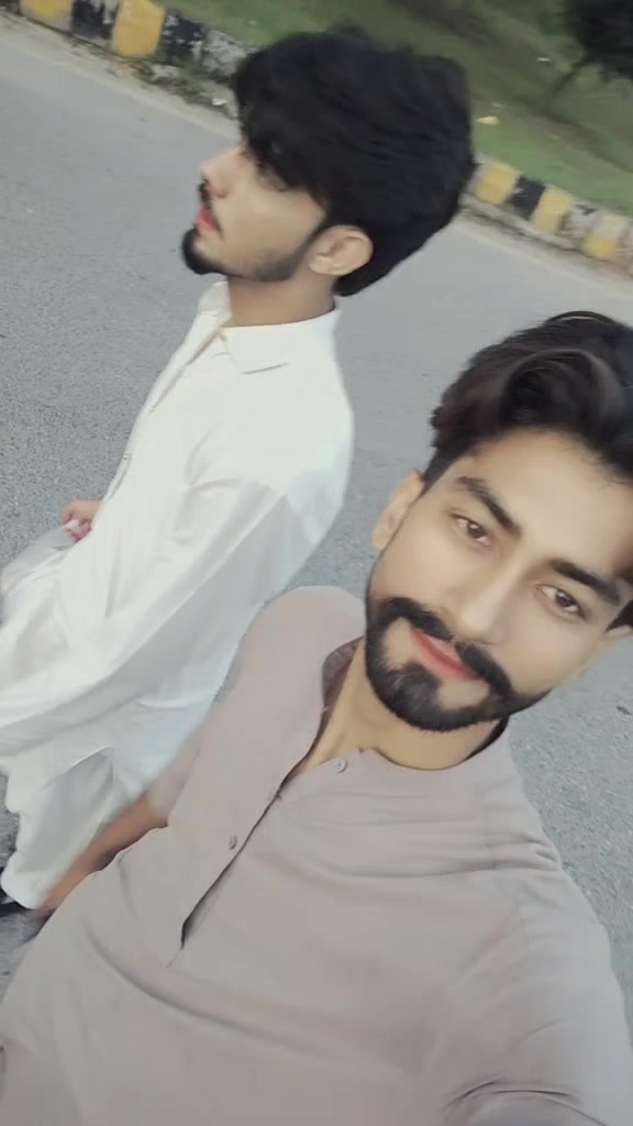 @bewafa H 💔 T