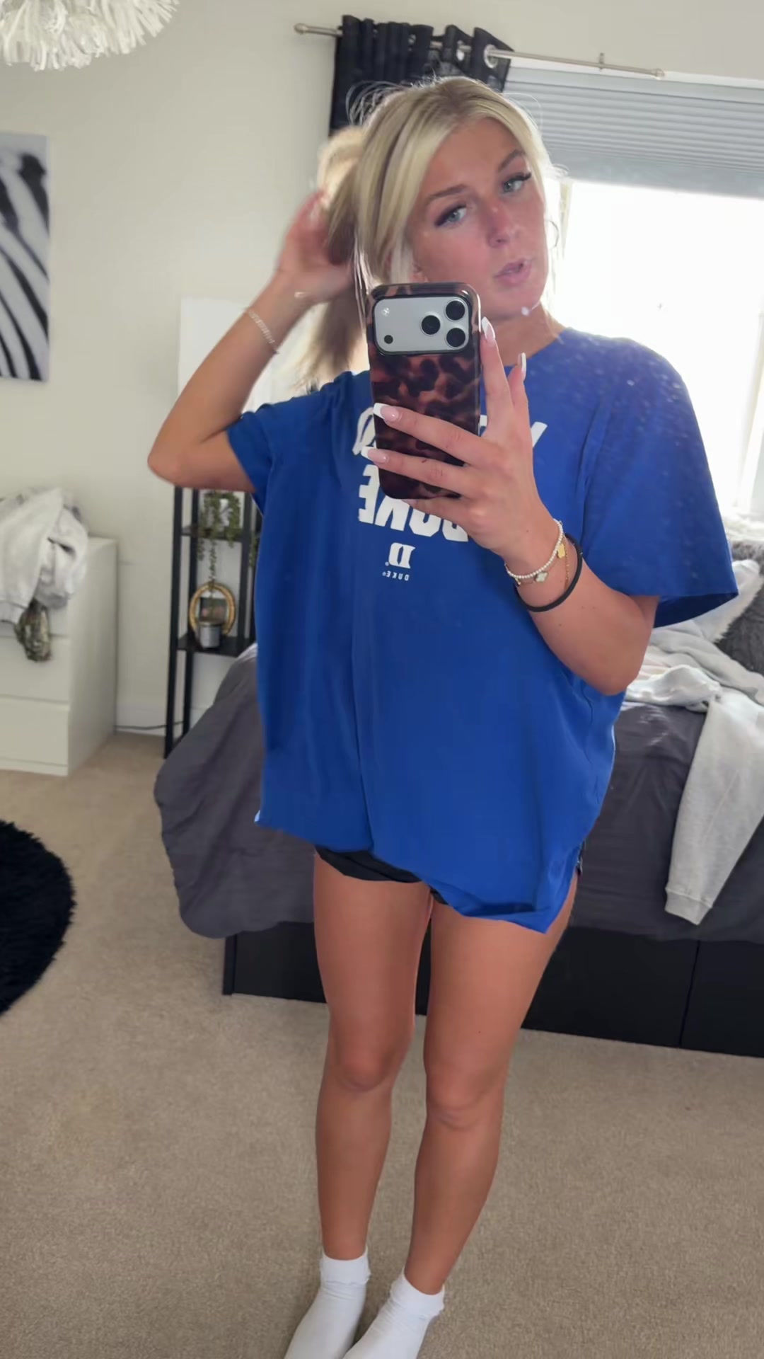 @sarah