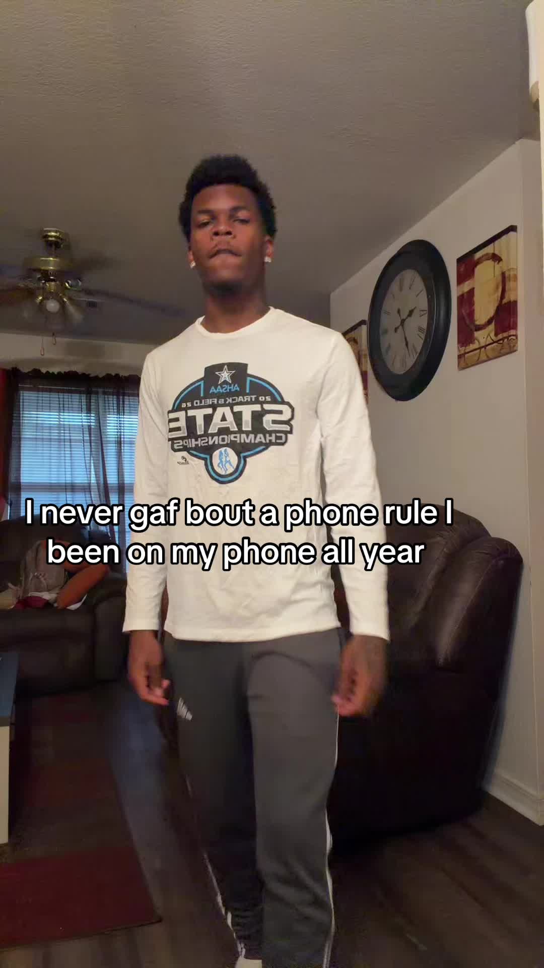 @￶