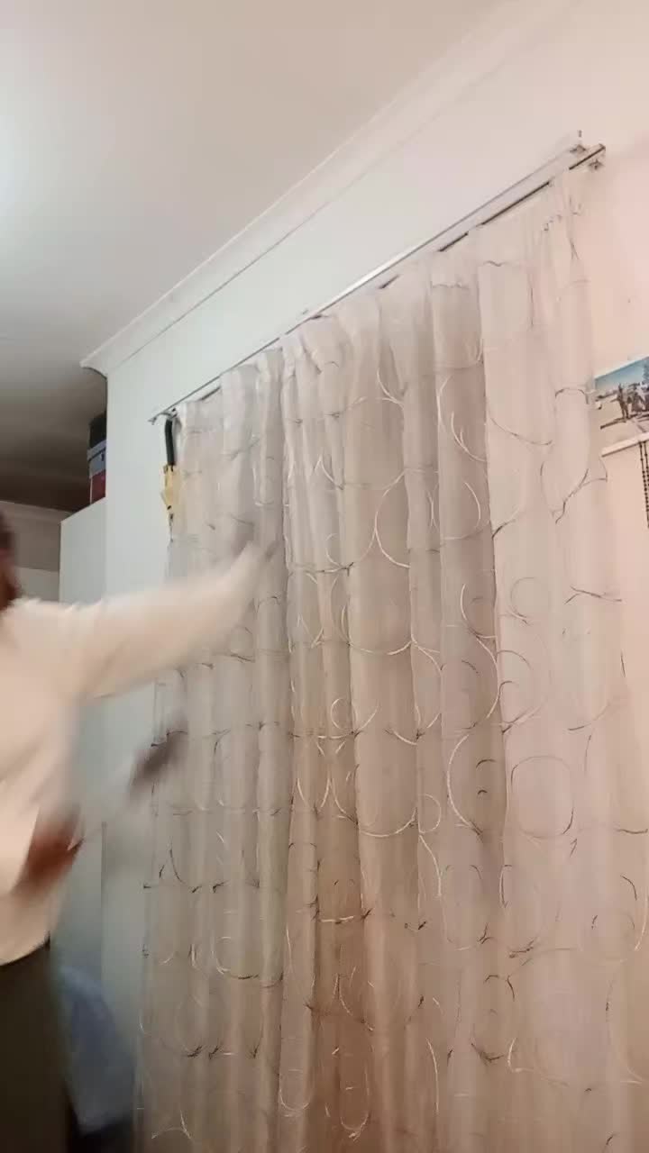 @Tee