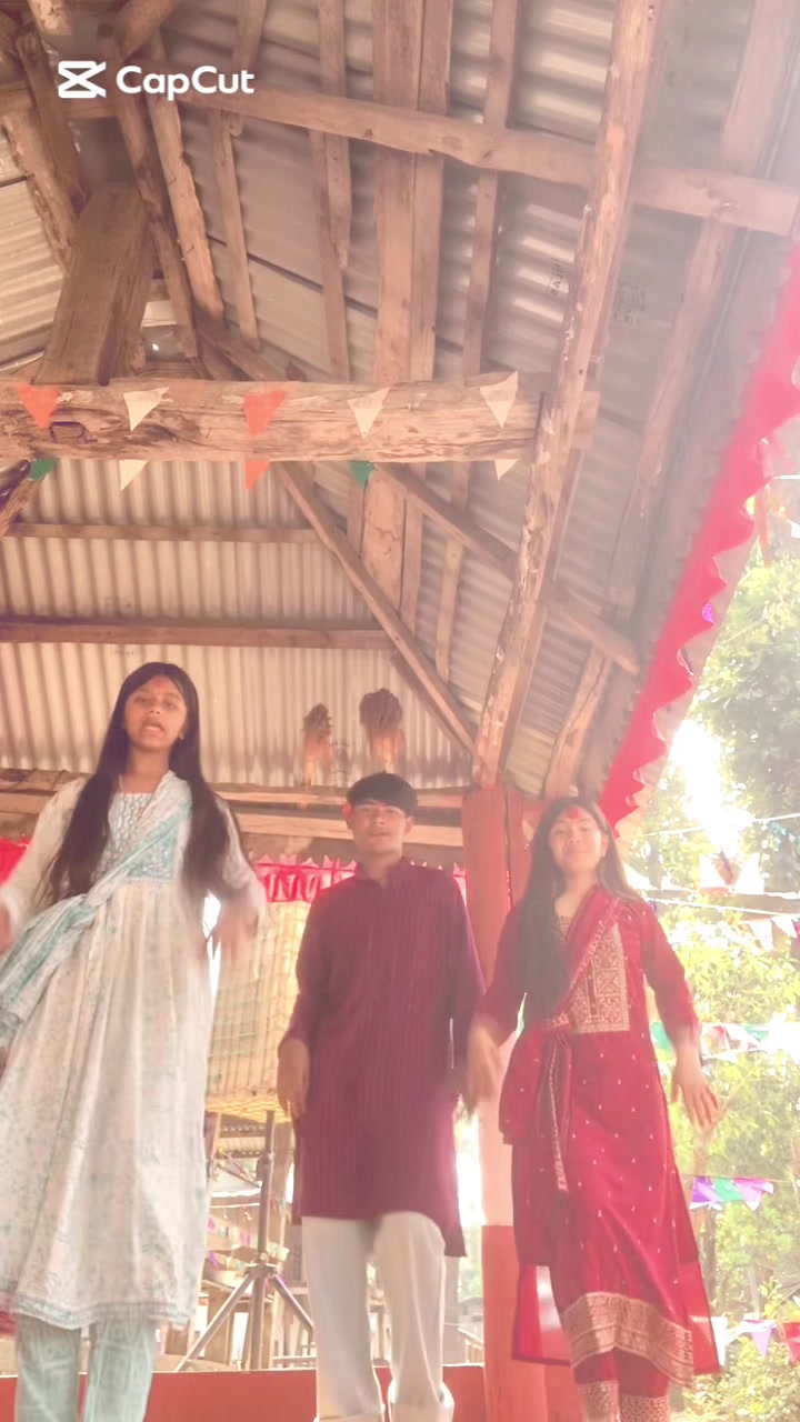 @Gurungni honi feri🩷❤️