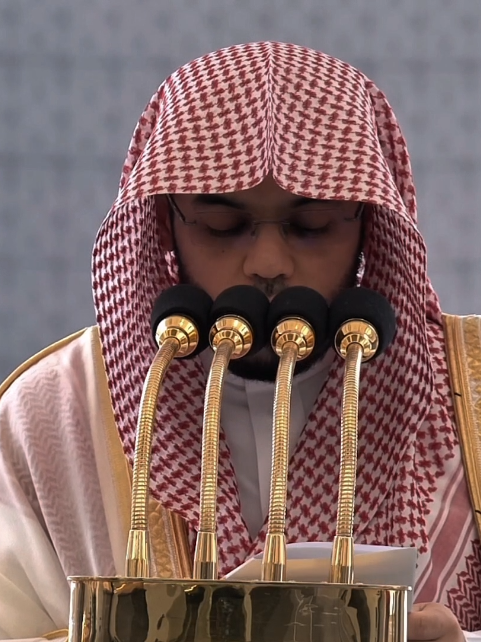 @محمد الحسين .