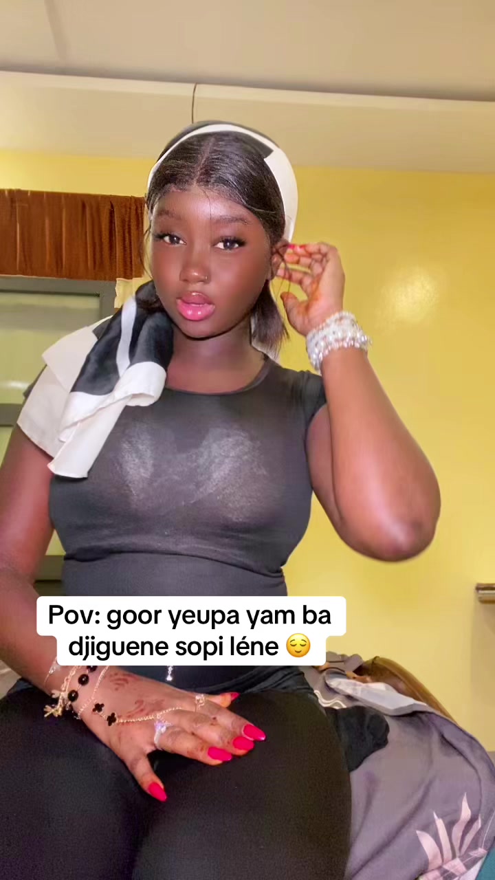 @𝓗𝓪ï𝓬𝓱𝓪🌸𝓡𝓸𝔂𝓪𝓵𝓮👑