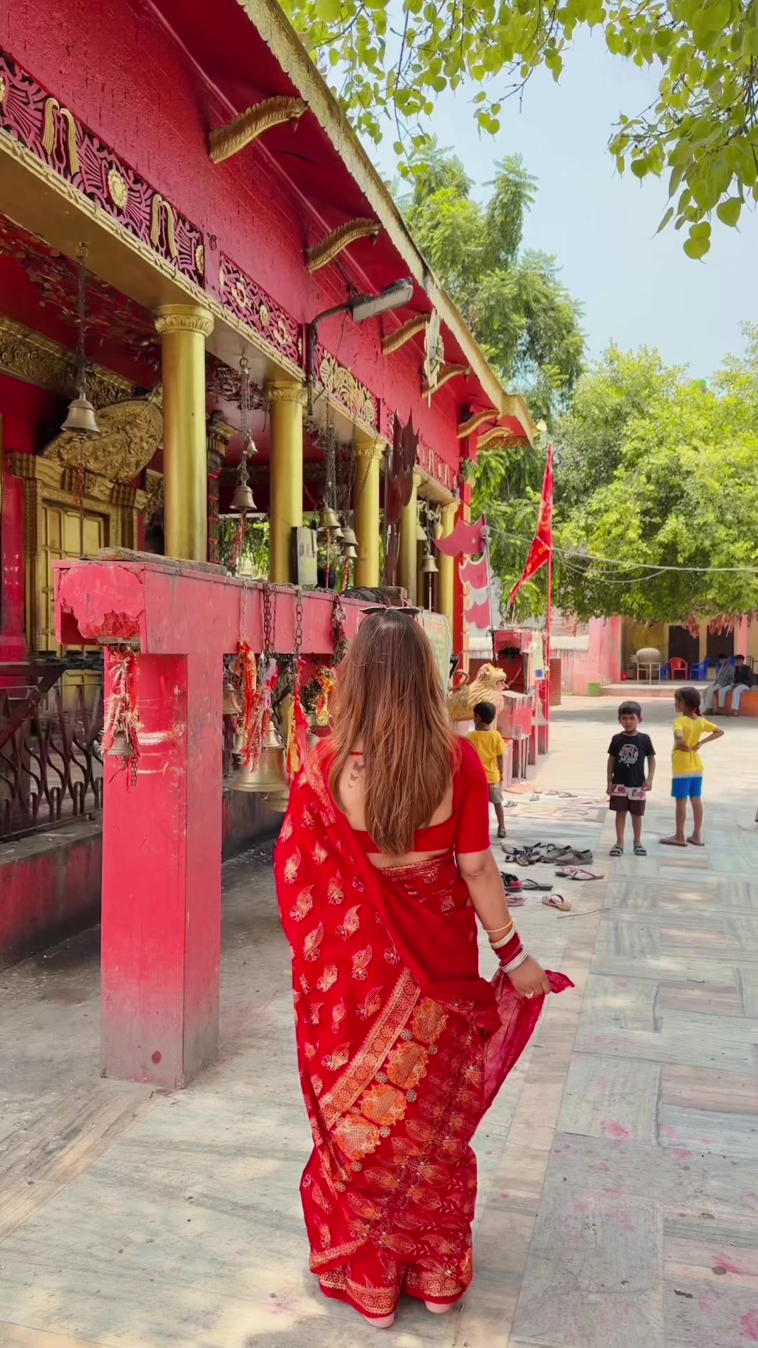 @Shandya Regmi🦚✨