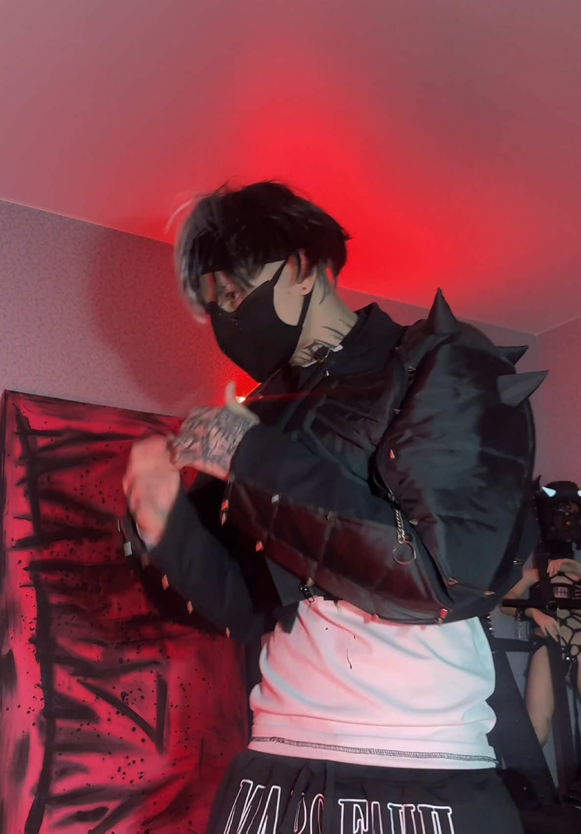@𝕹𝖊𝖛𝖊𝖗𝕷𝖚𝖛𝕸𝖊