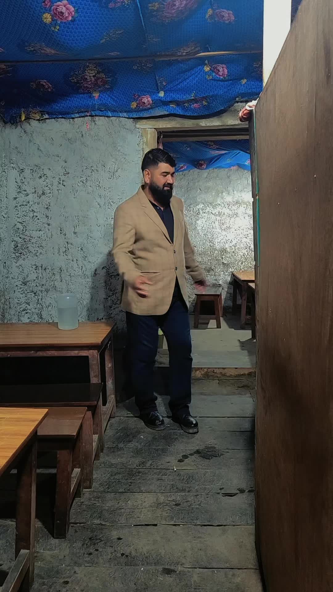 @दिनेश बिक्रम शाही