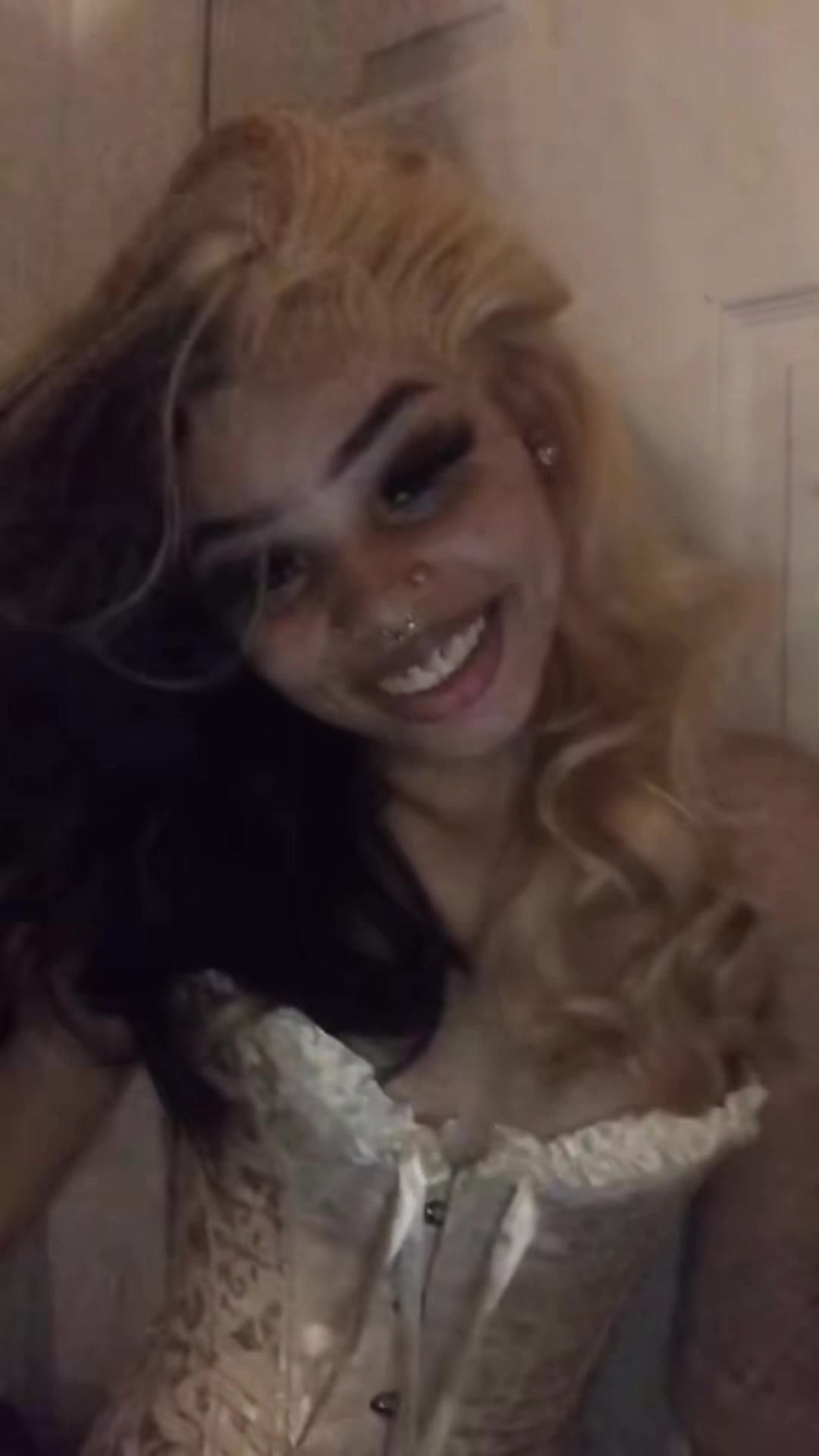 @kamaria