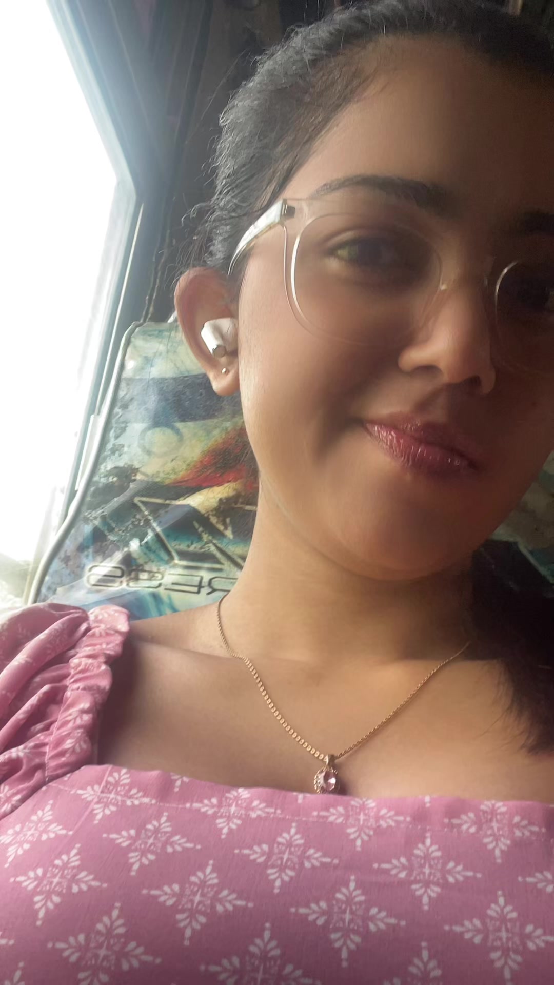 @Yashu 😗🌚💕