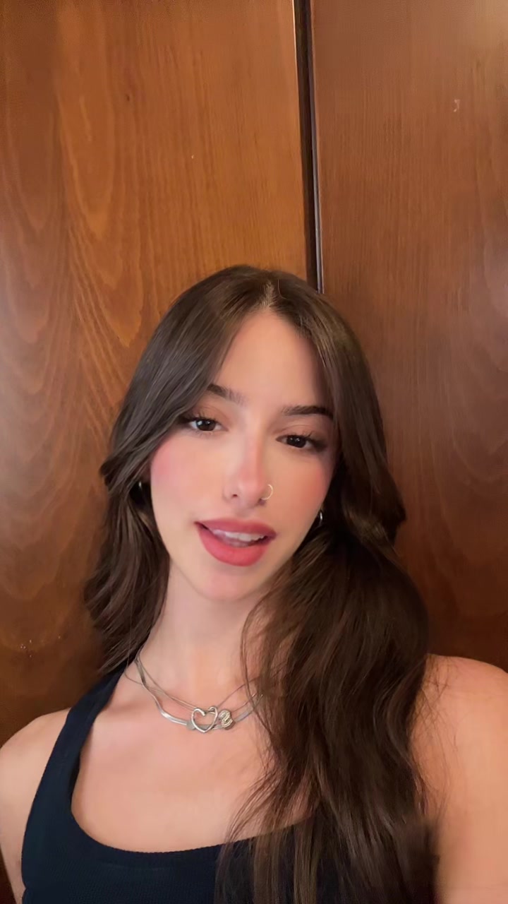 @✨