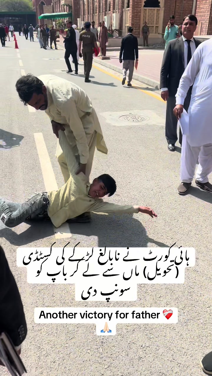 @ahmed_ali_awan
