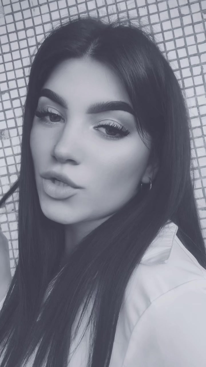 @lenysia6660
