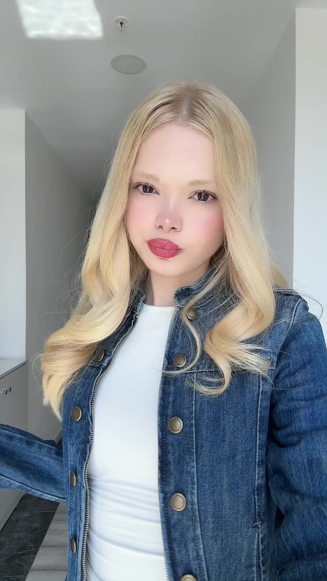 @Stella 👱🏻♀️