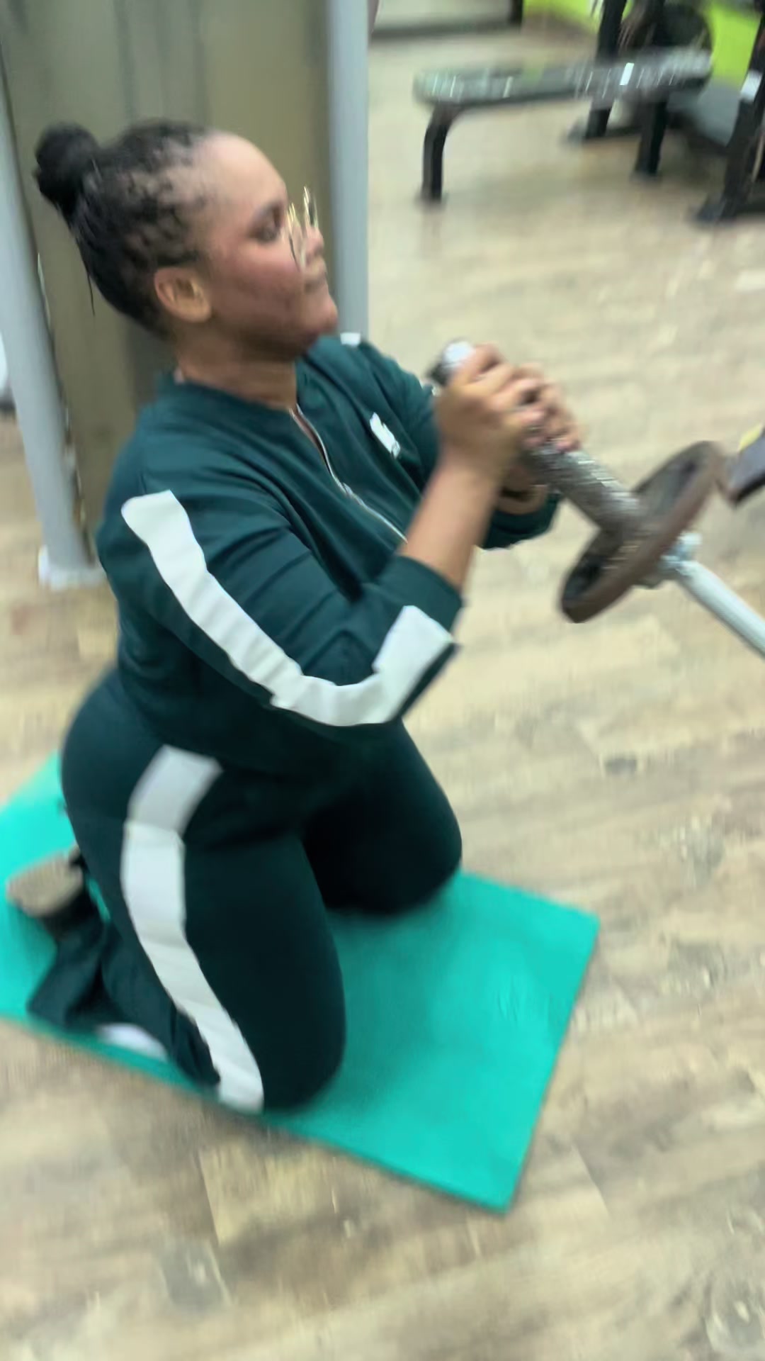 @coachmomombfitness