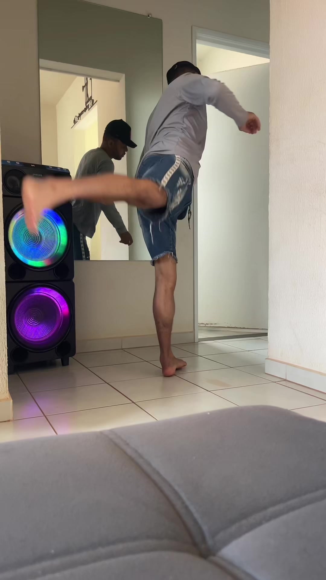 @Van_Hits