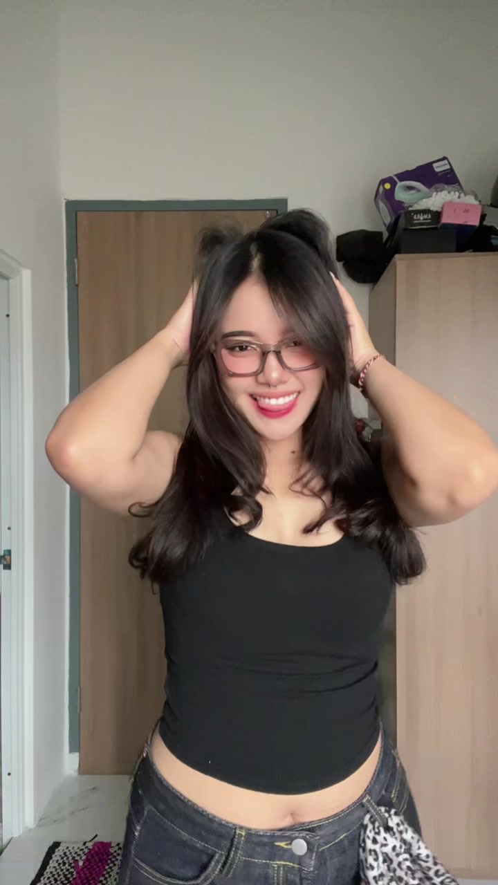 @urluvrawr