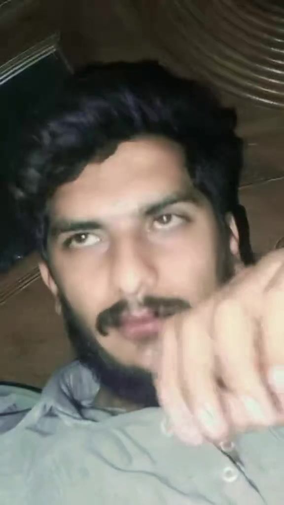 @Sarکاri Loog 💪🏻♥️ 🇵🇰