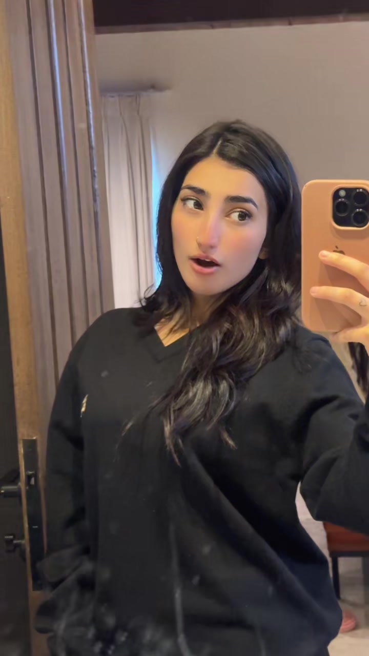 @Meeru