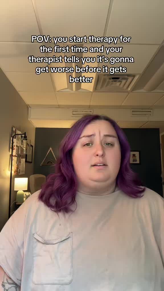 @Liz, LCSW - Chill Therapist ๐