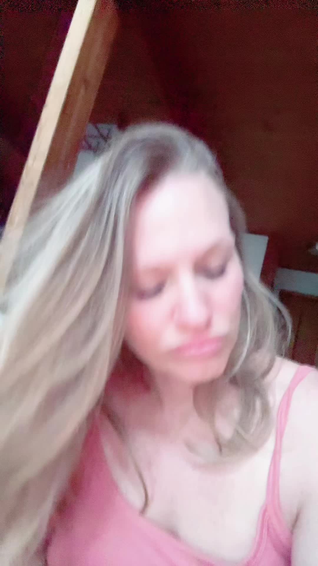 @Pam-Ela