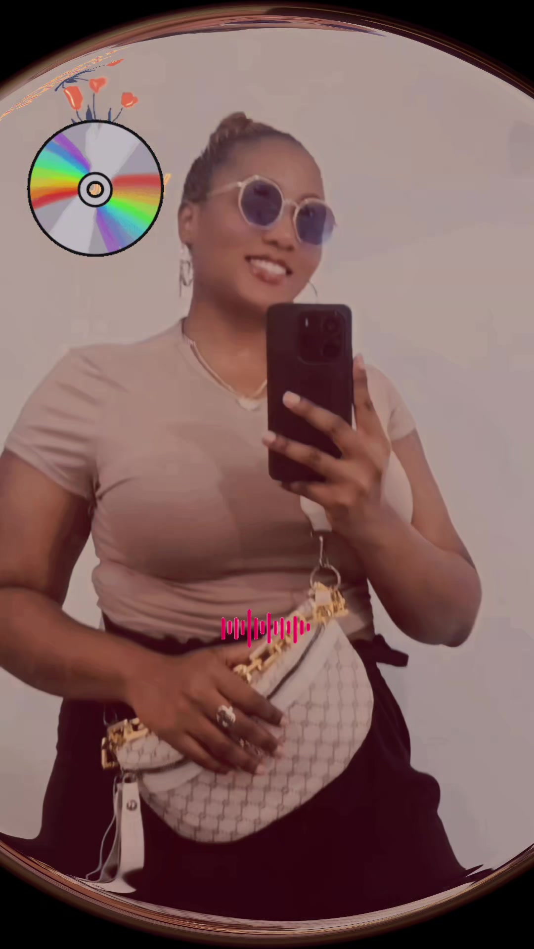 @MeshaElaine
